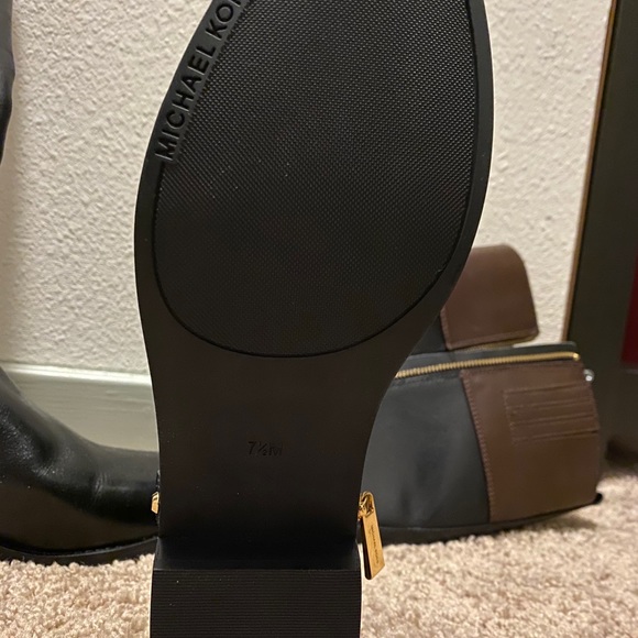 Michael Kors Boots - Picture 3 of 4